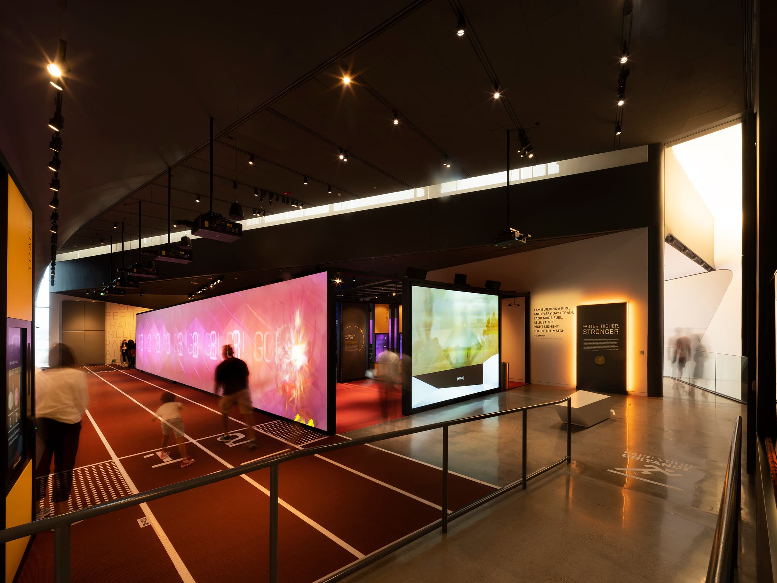USOPM_06_available-light_museum