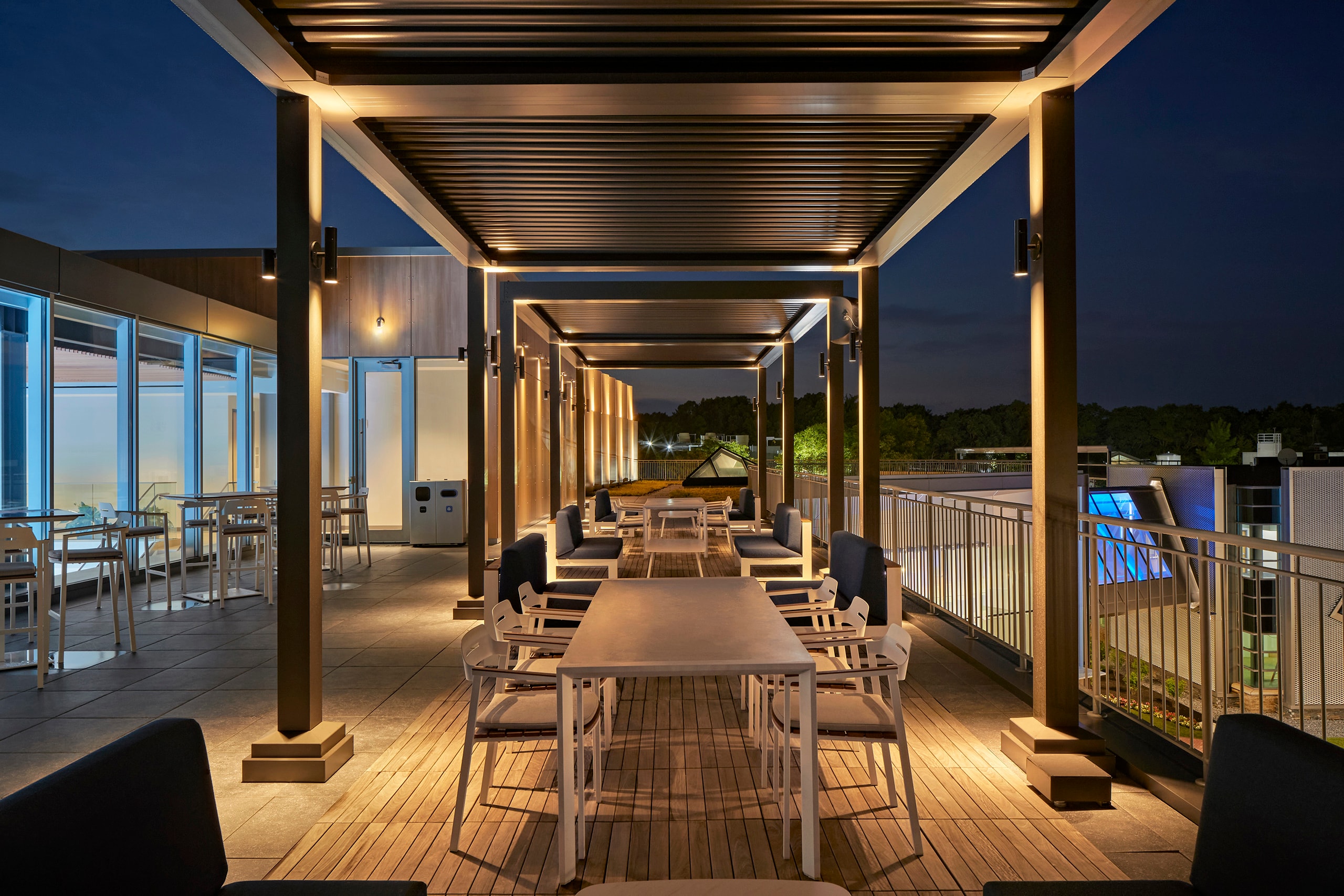 ADI_02_available-light_architecture