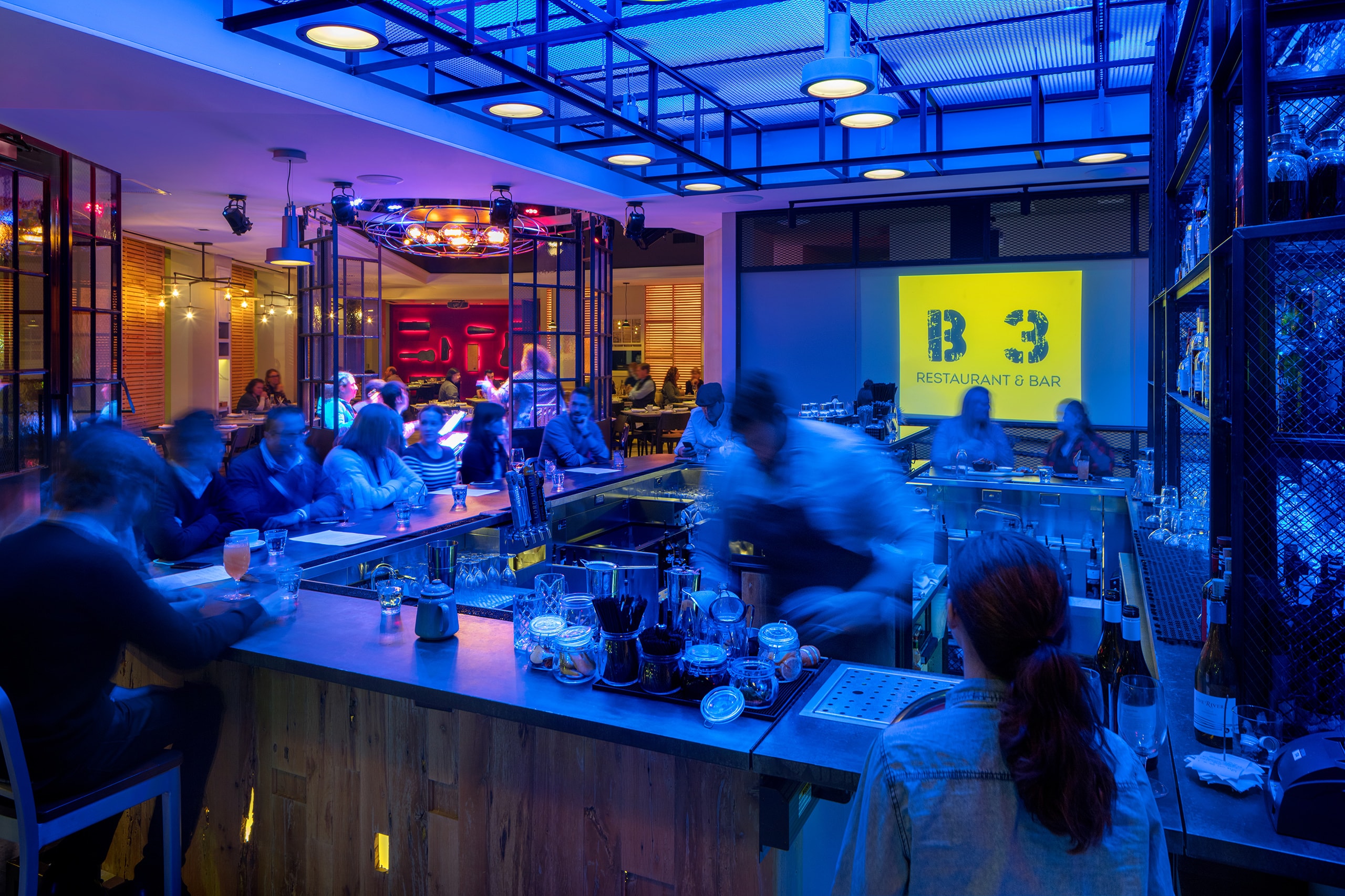 B3_01_available-light_architecture