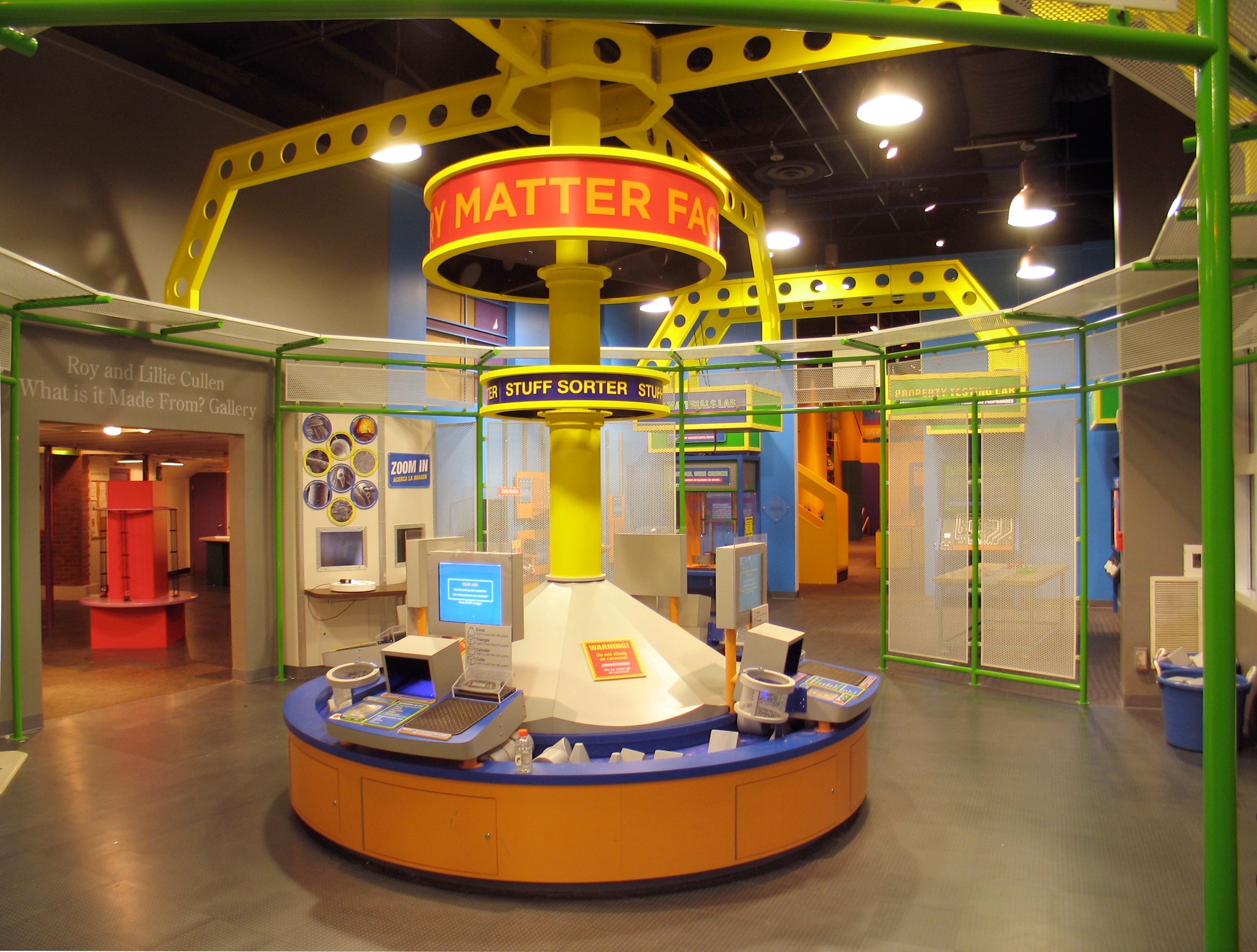 CMH_04_available-light_museum