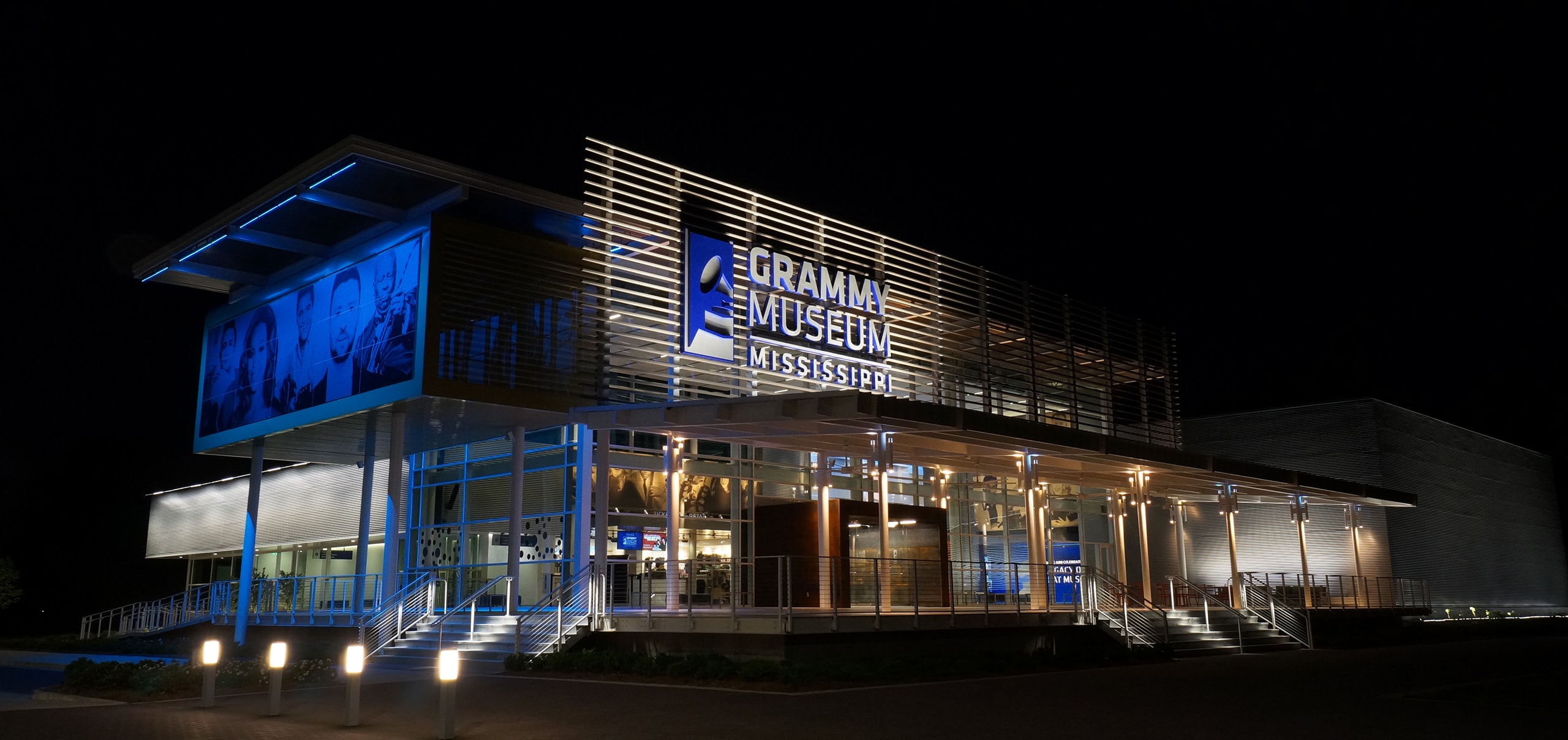 Grammy_01_available-light_museum