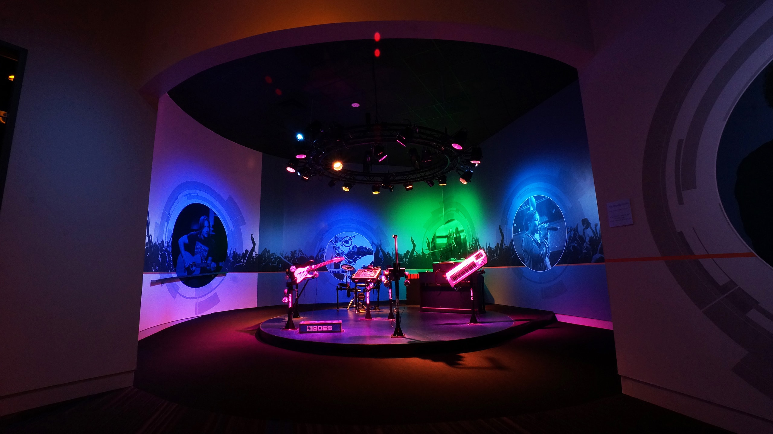 Grammy_04_available-light_museum