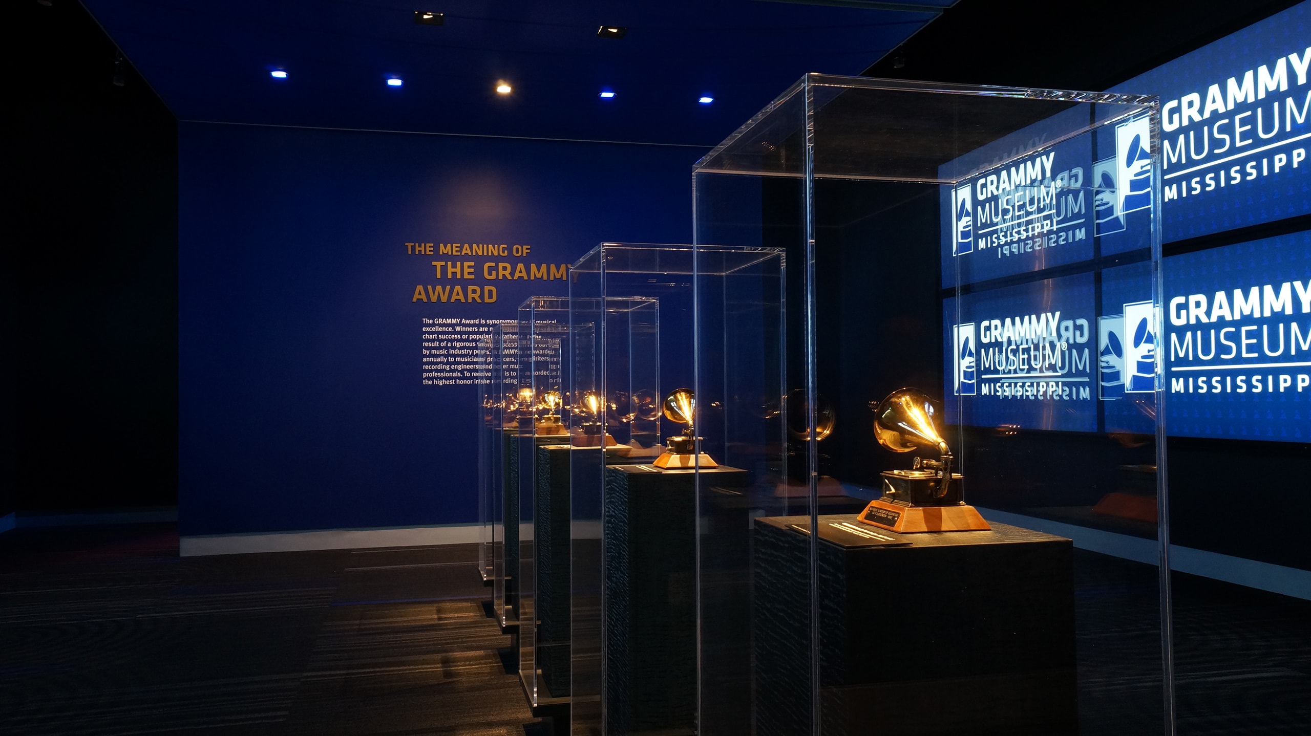Grammy_05_available-light_museum