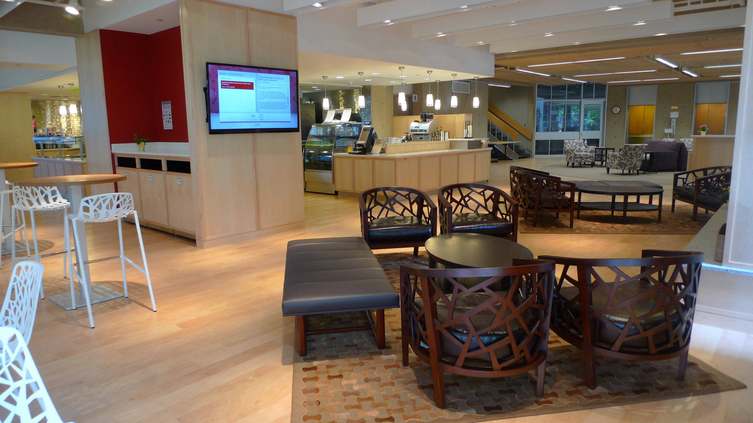 Gutman_03_available-light_architecture