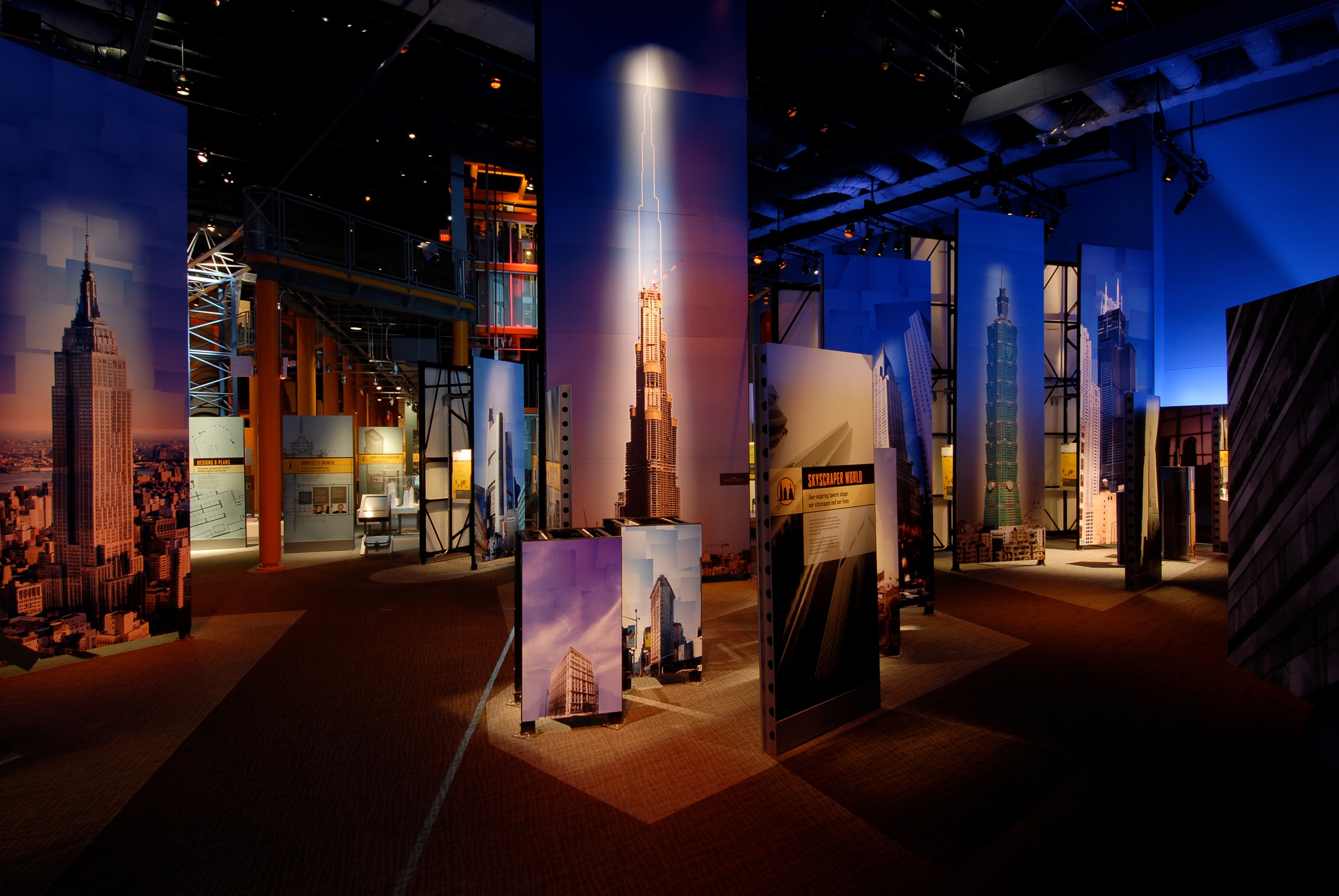 LSC_04_available-light_museum