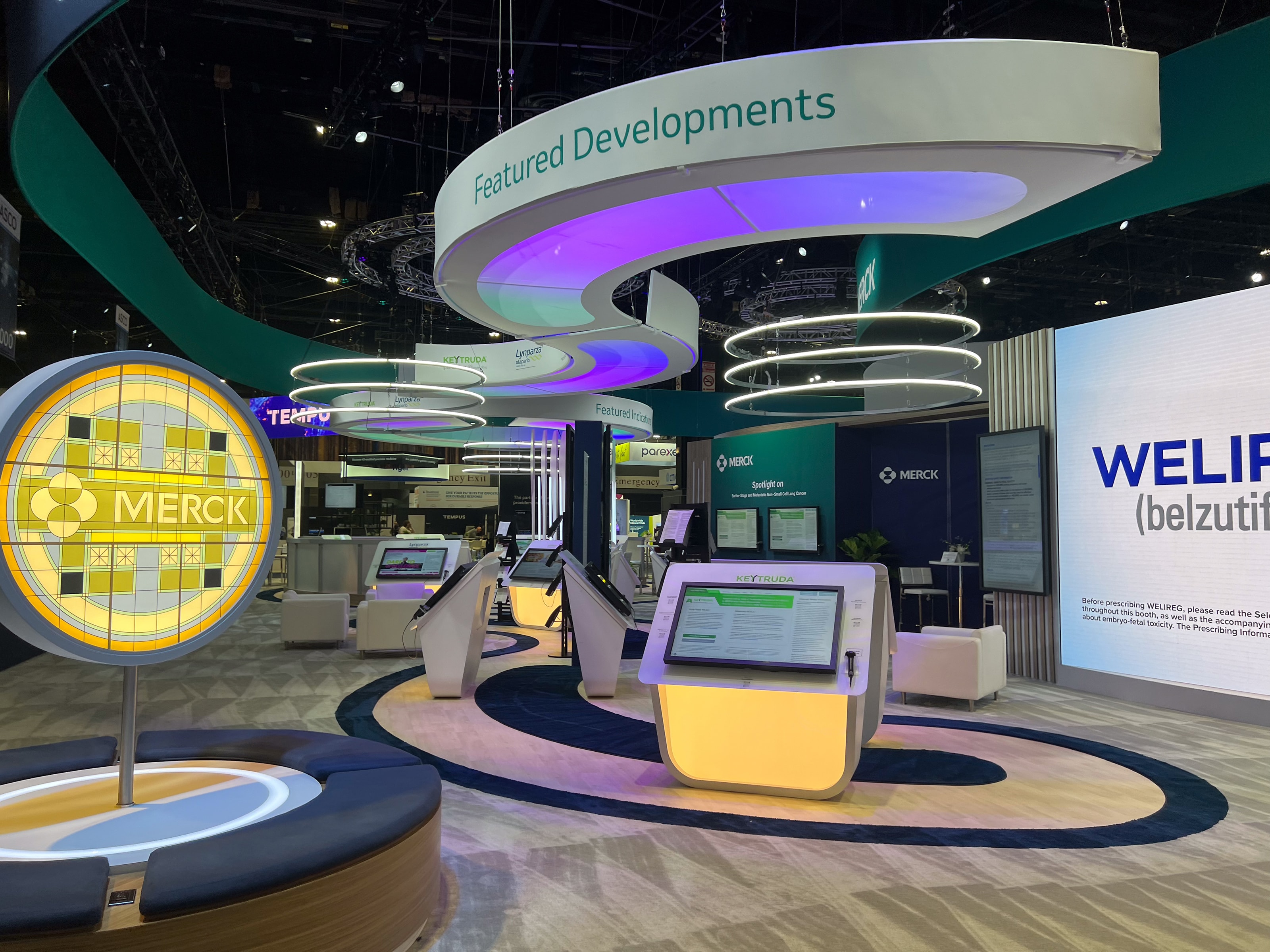 Merck_03_available-light_trade-show