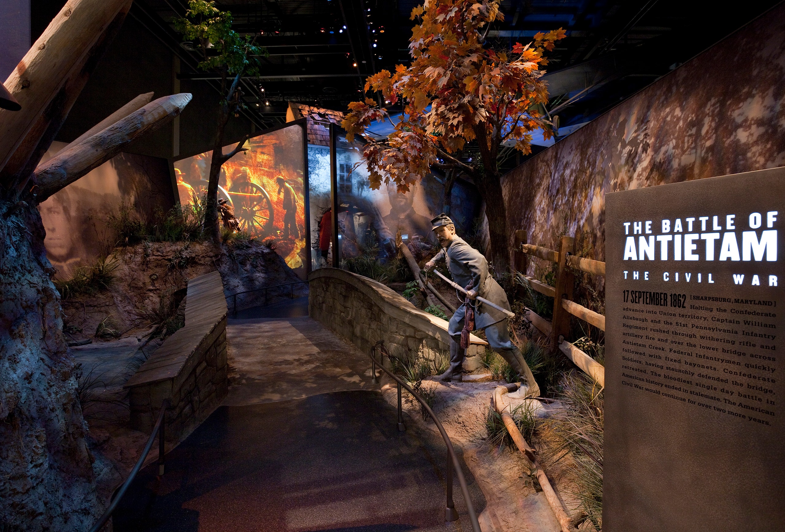 NIM_02_available-light_museum