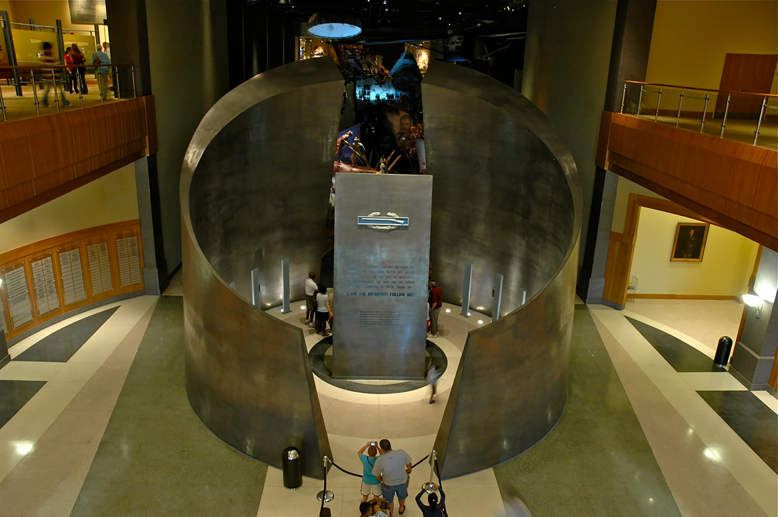 NIM_08_available-light_museum