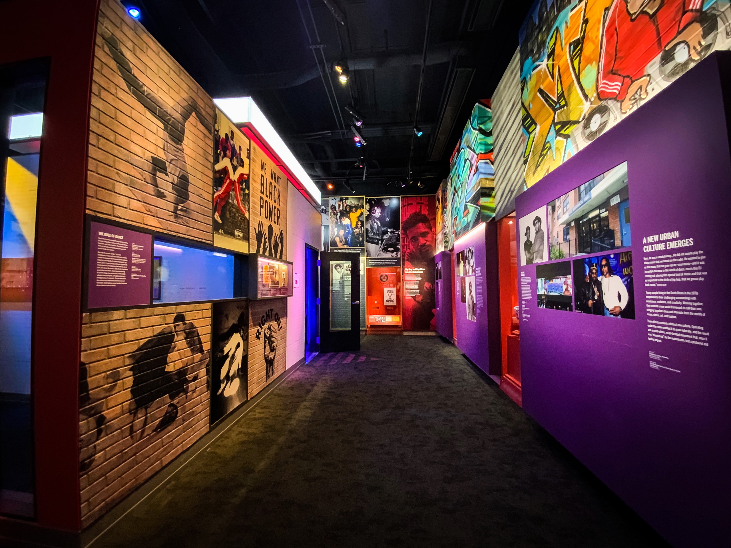 NMAAM_04_available-light_museum