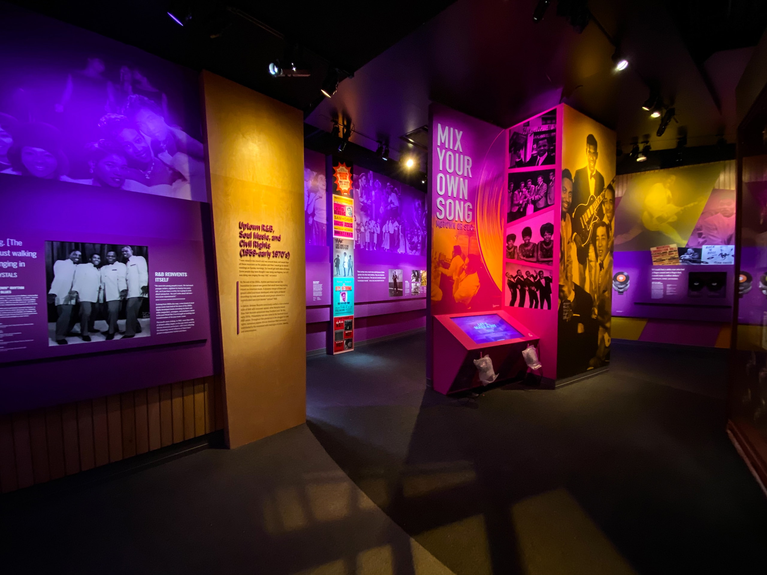 NMAAM_05_available-light_museum