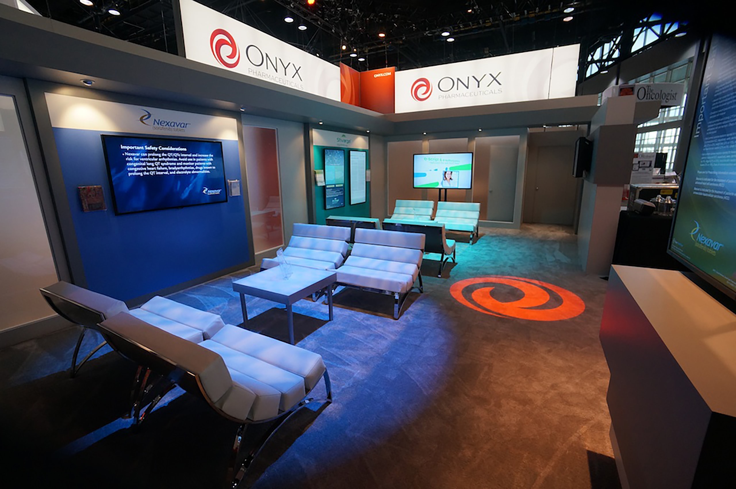 Onyx_04_available-light_trade-show