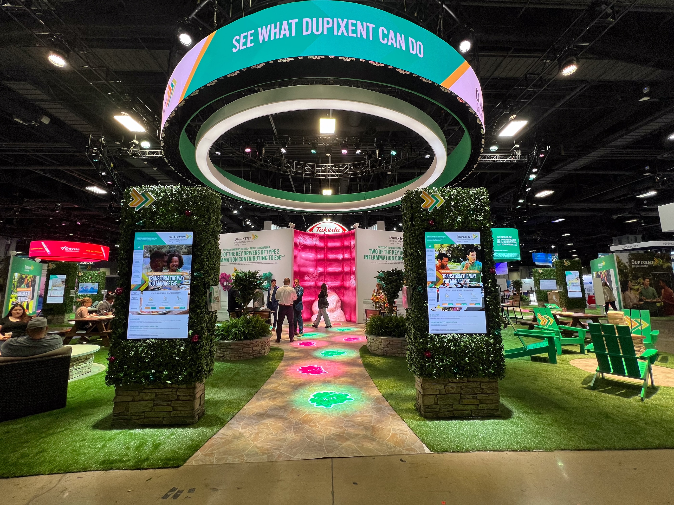 Regeneron_02_available-light_trade-show
