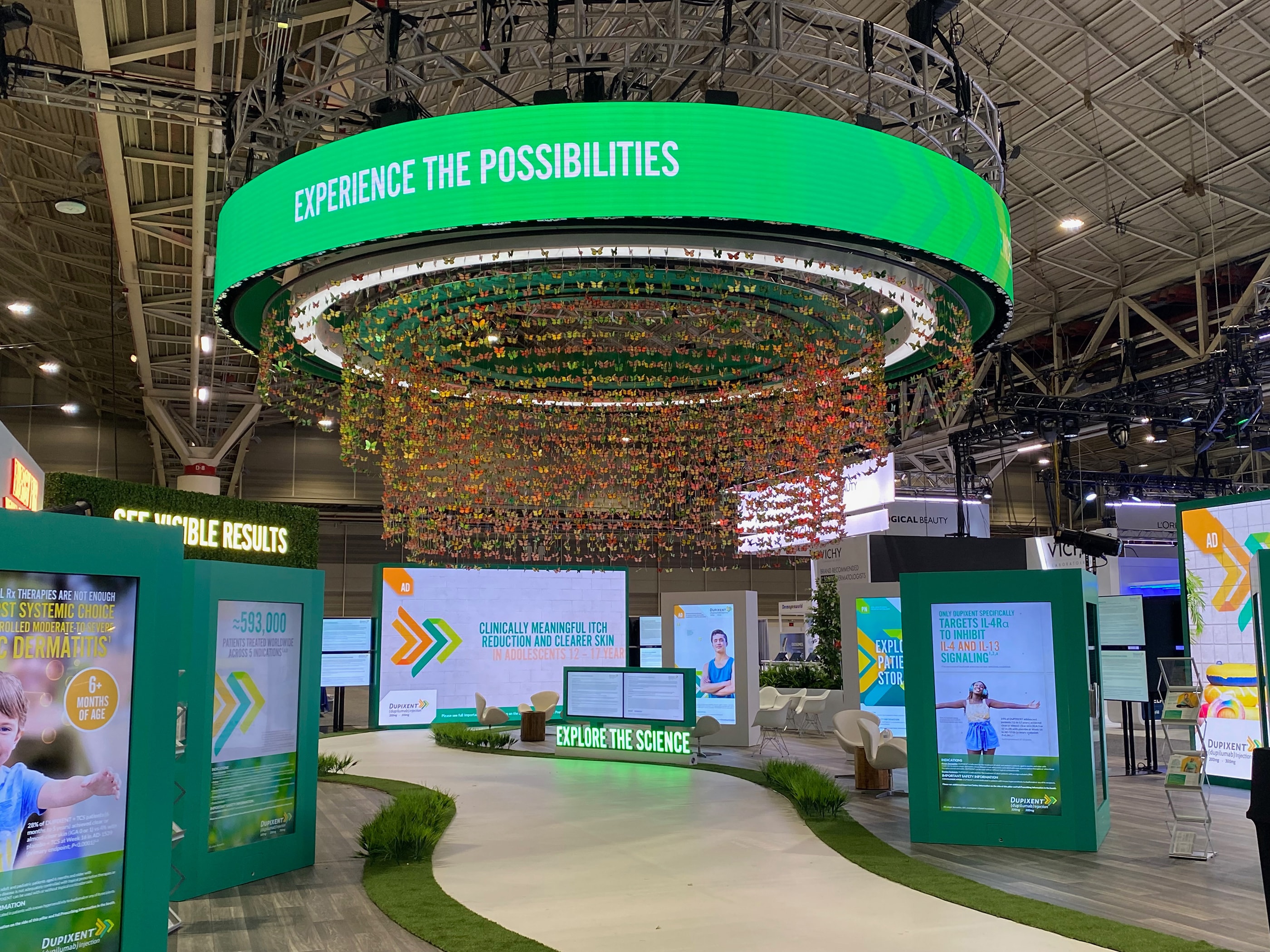 Regeneron_05_available-light_trade-show