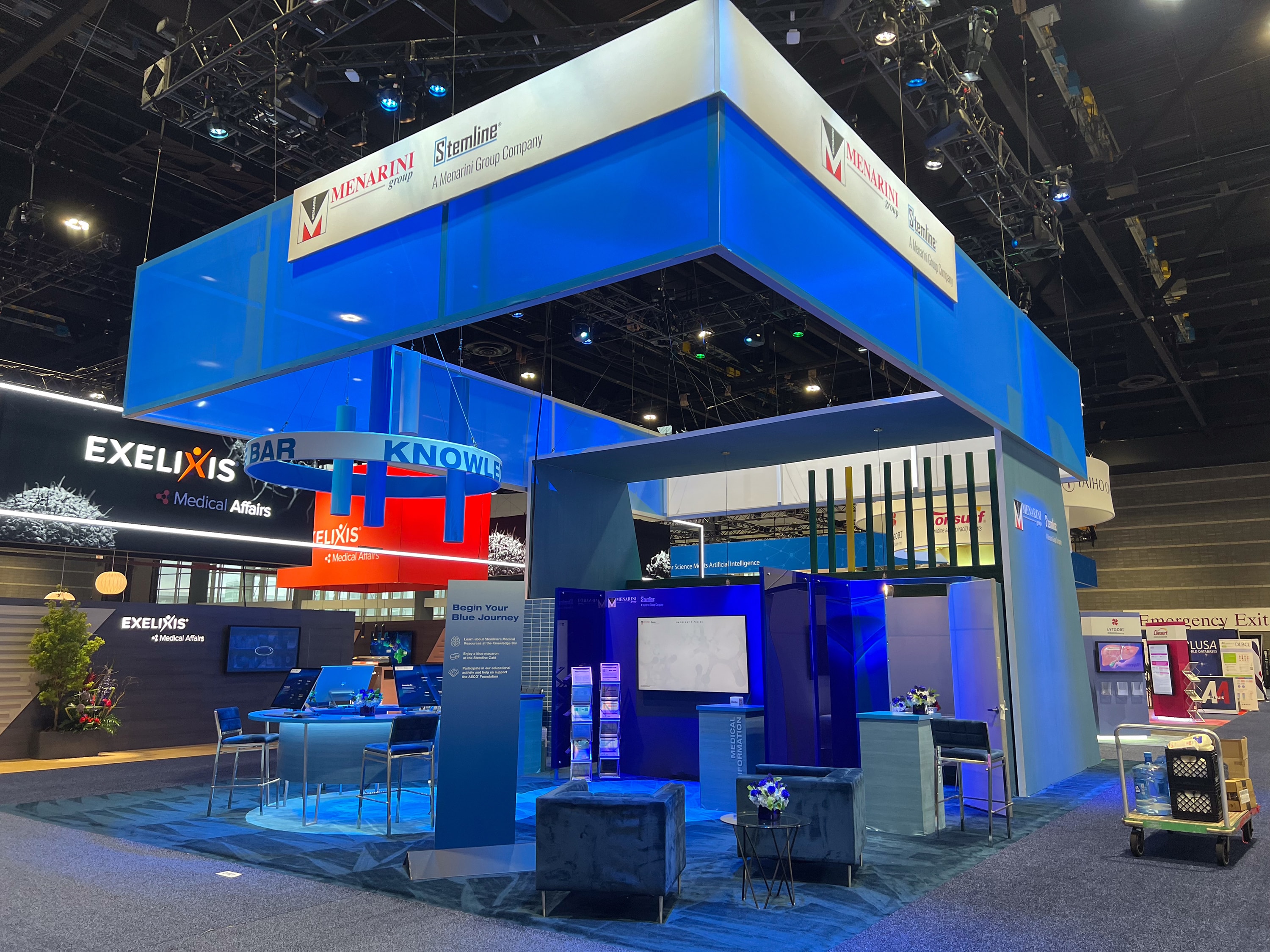 Stemline_07_available-light_trade-show