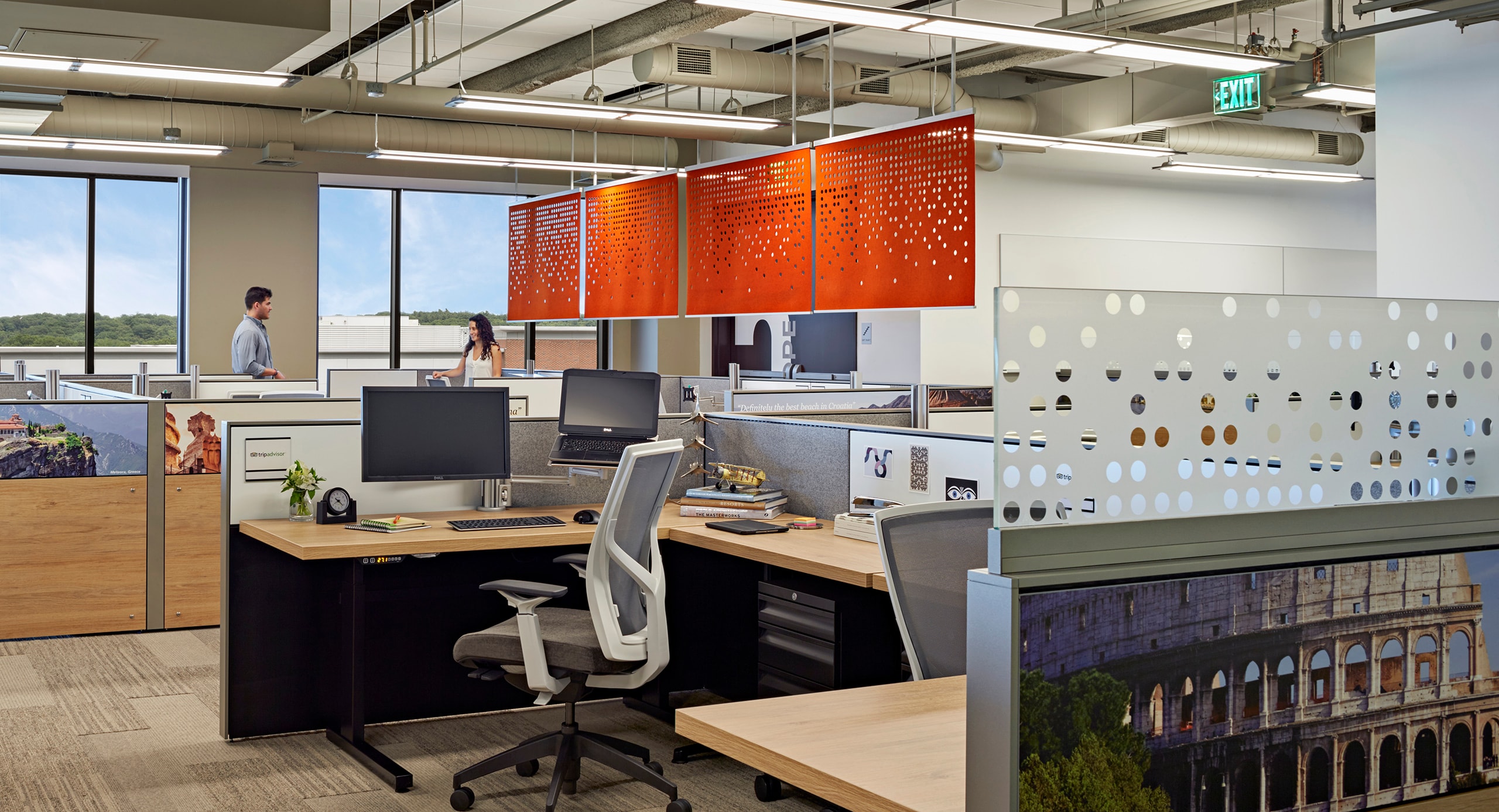 TAHQ_05_available-light_architecture