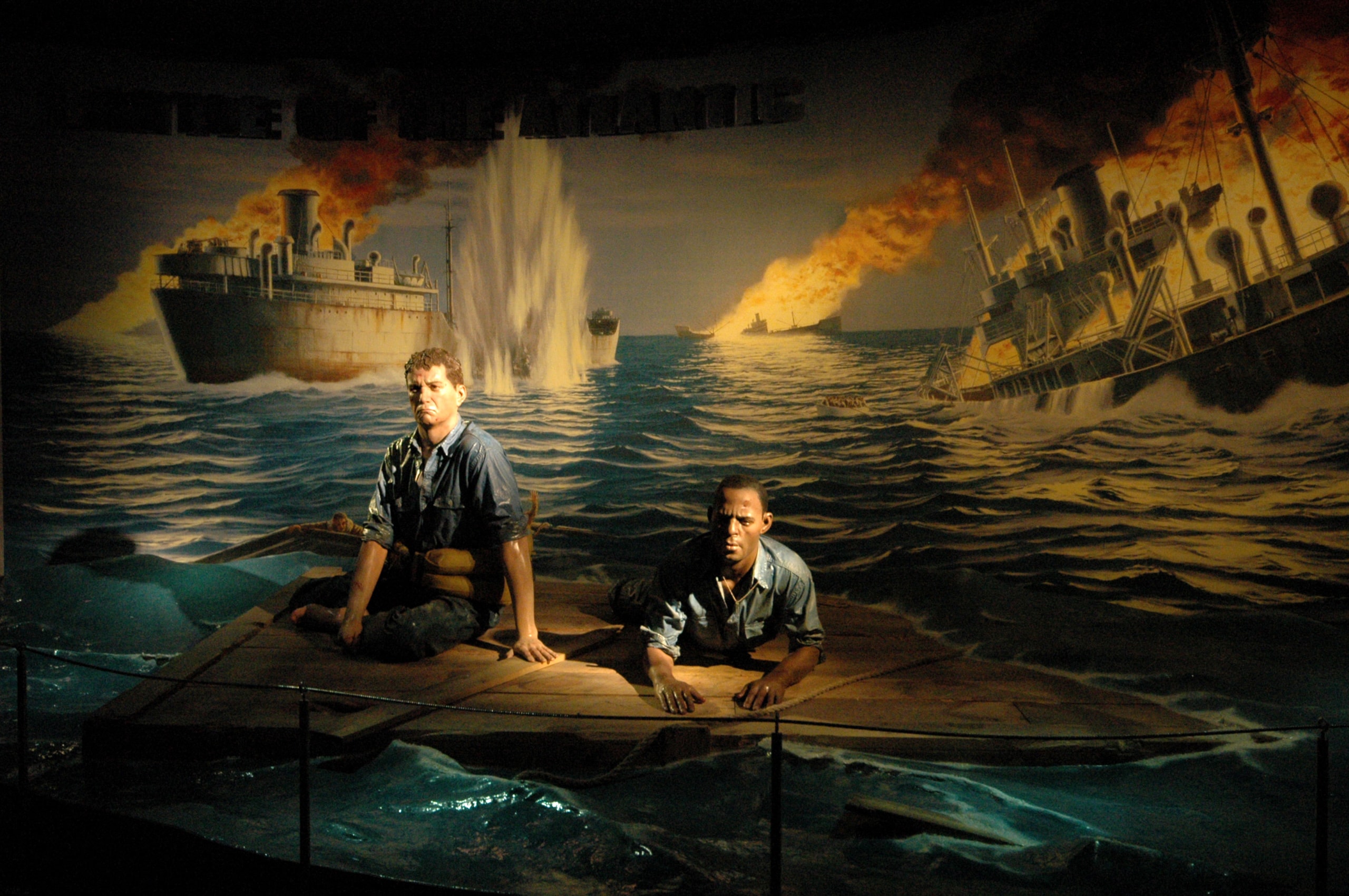 U505_03_available-light_museum