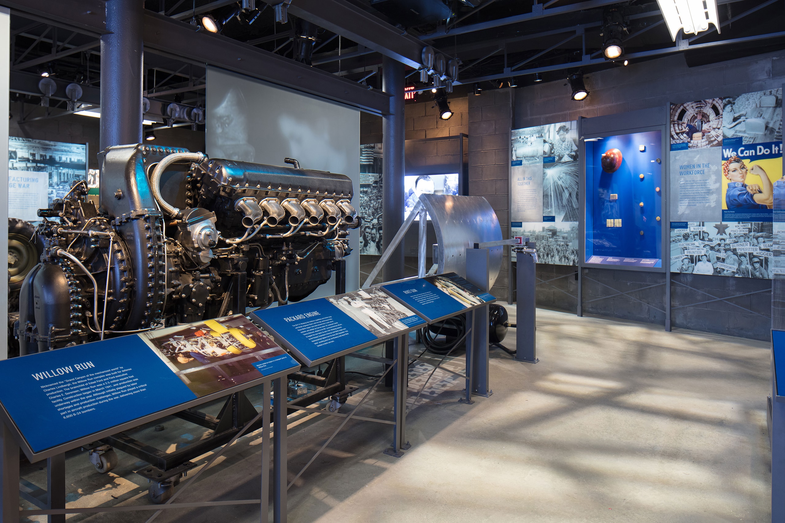 WWII-AoD_05_available-light_museum