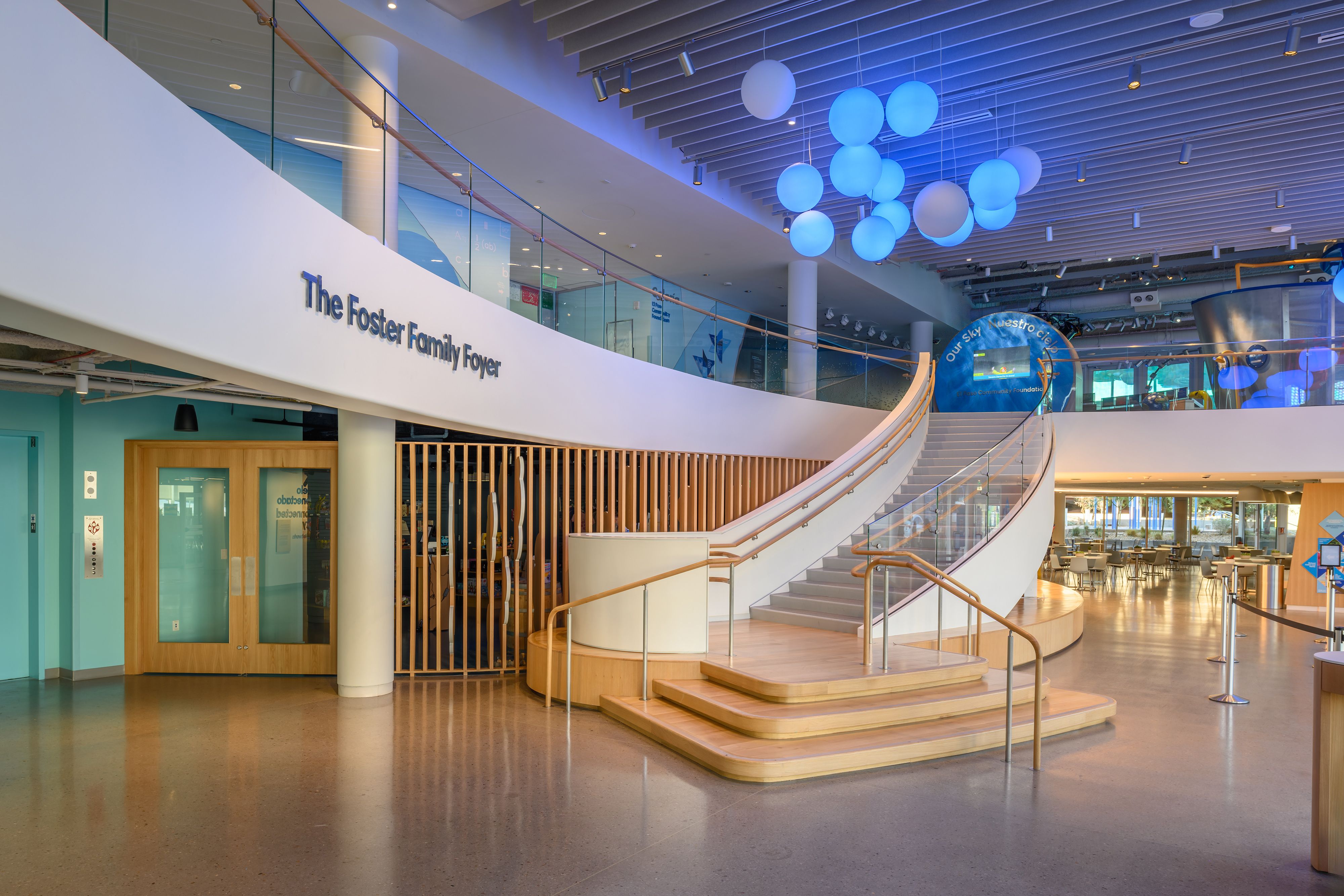 Available Light | La Nube STEAM Discovery Center | Architecture 02