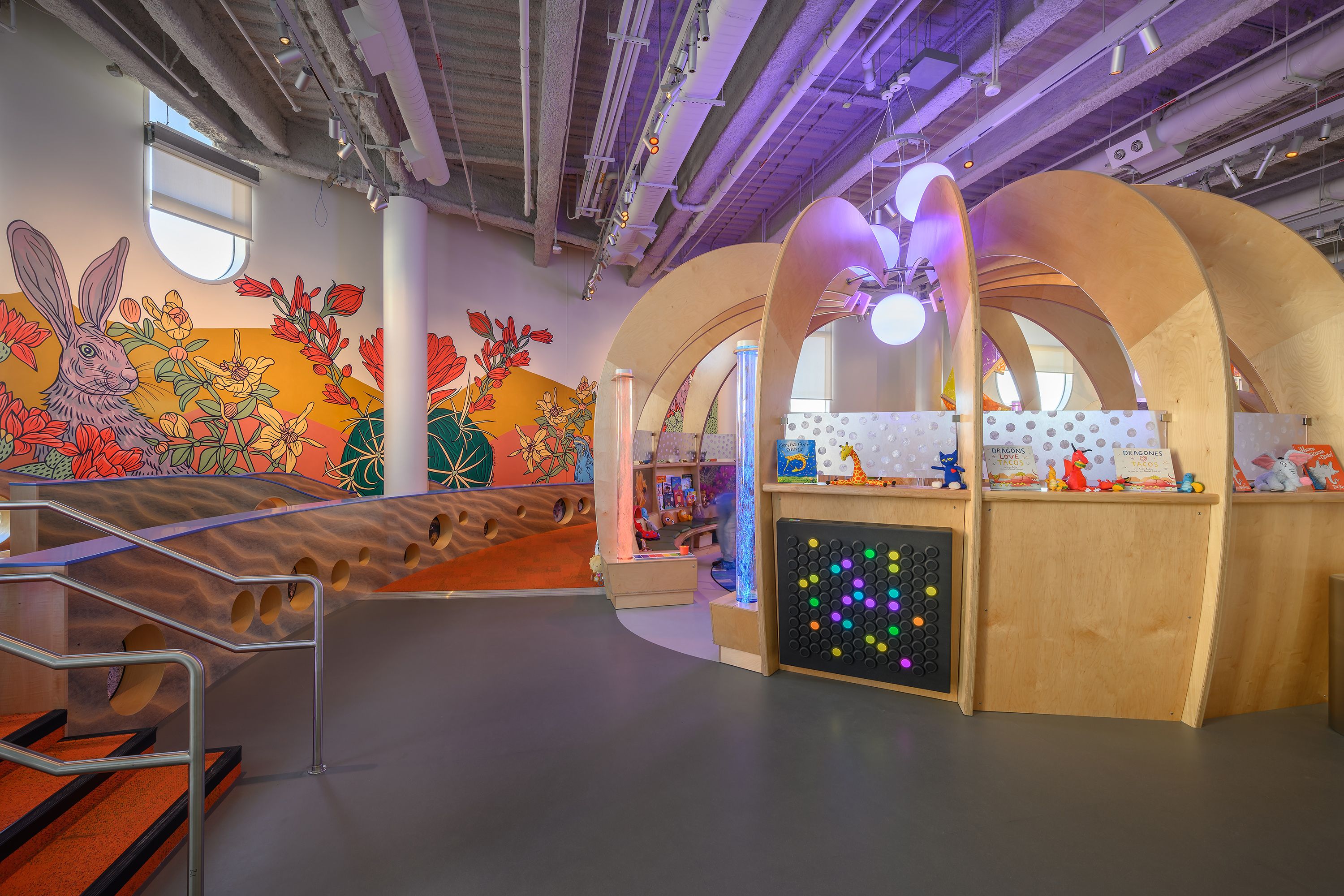 Available Light | La Nube STEAM Discovery Center | Architecture 06