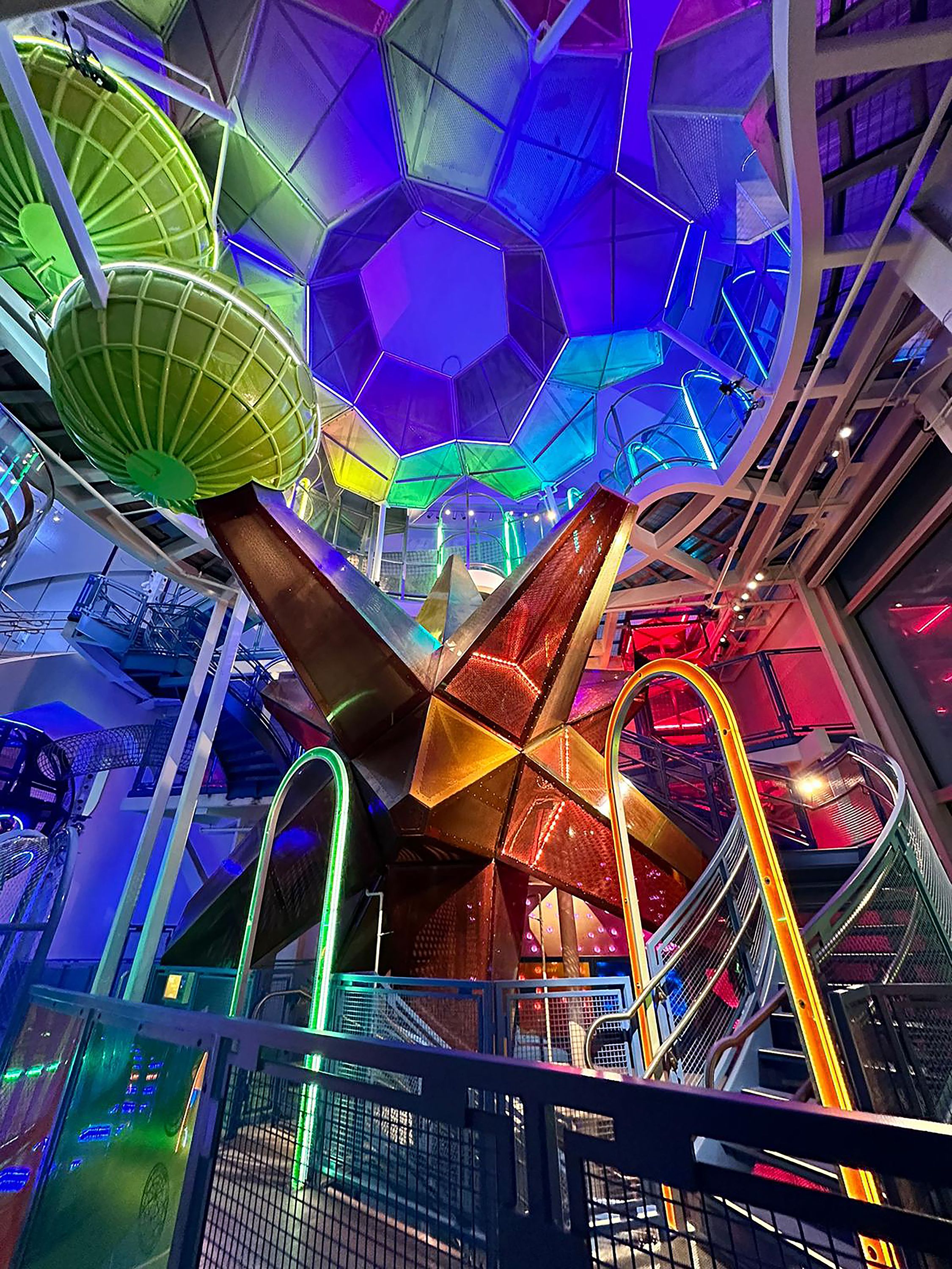 La Nube STEAM Discovery Center | Exhibits 05