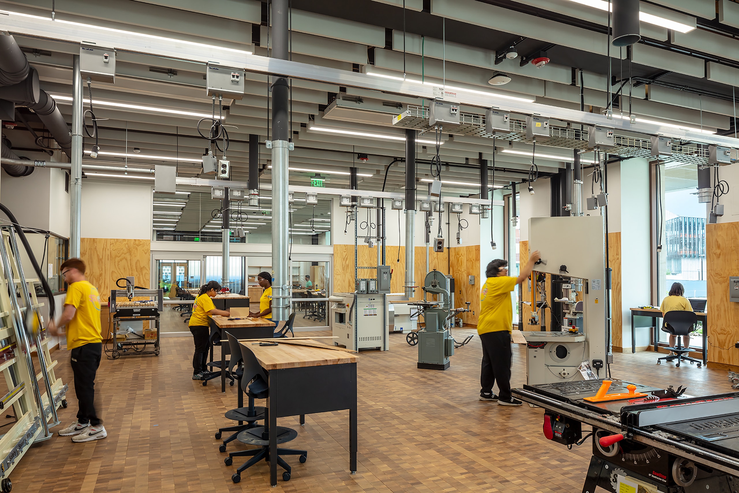 psuw2_04_available-light_architecture