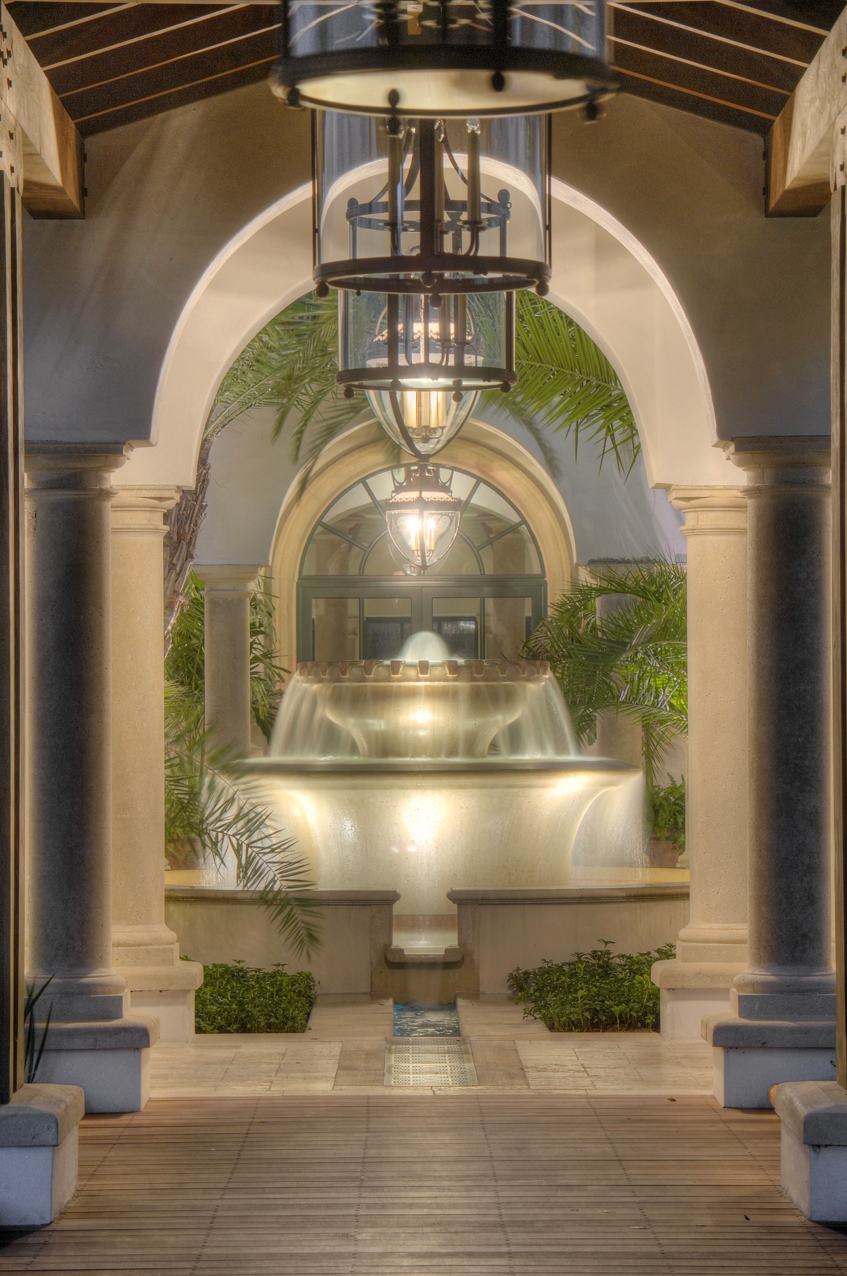 CloisterHotel_05_available-light_architecture CloisterHotel_05_available-light_architecture