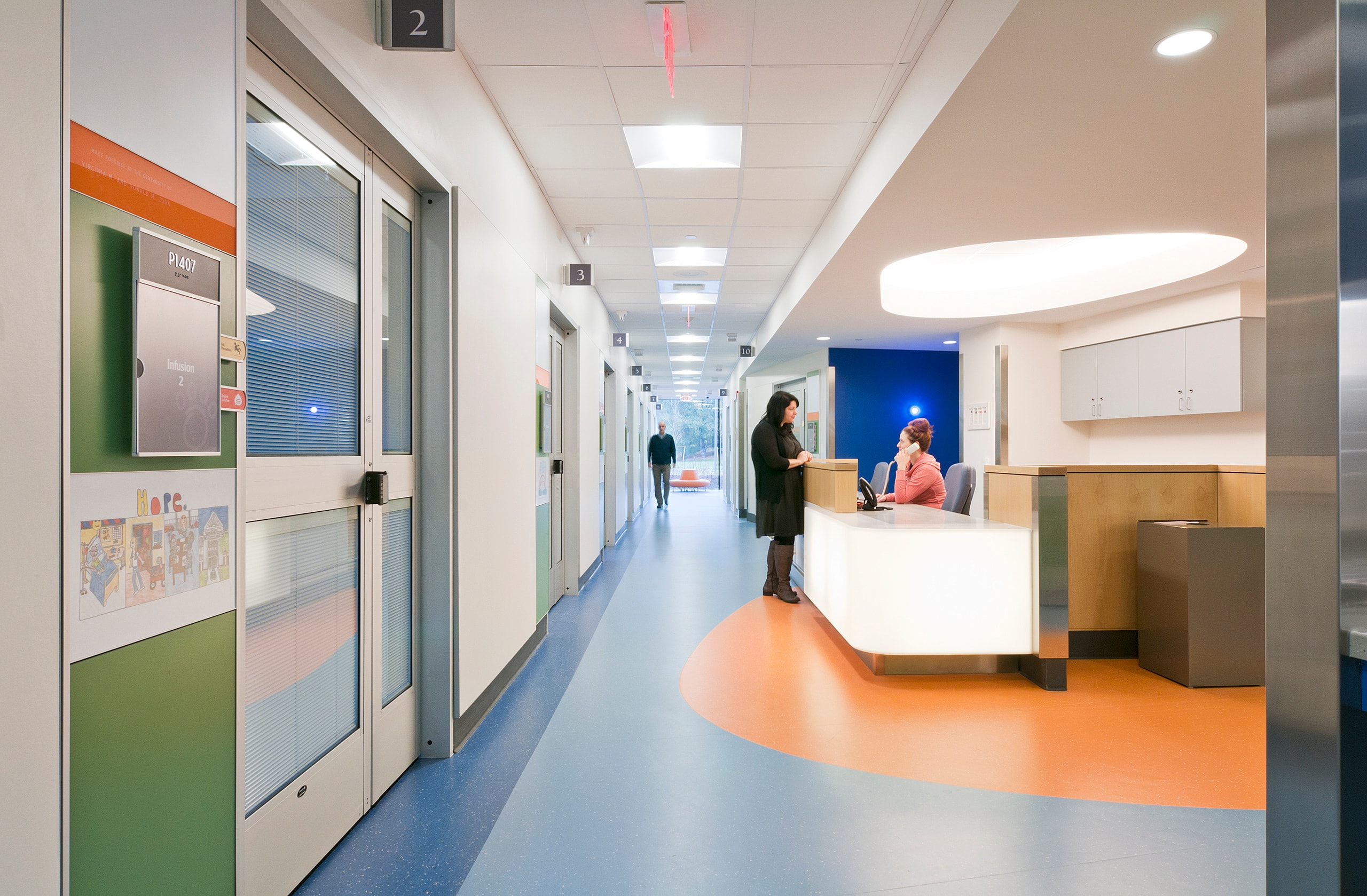 HersheyHospital_01_available-light_architecture HersheyHospital_01_available-light_architecture