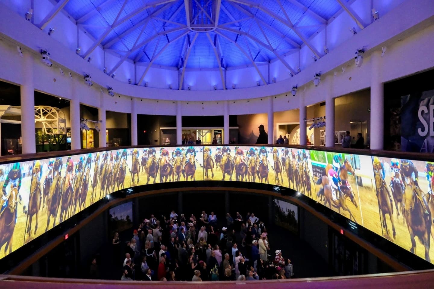 Kentucky Derby_01_available-light_museum Kentucky Derby_01_available-light_museum