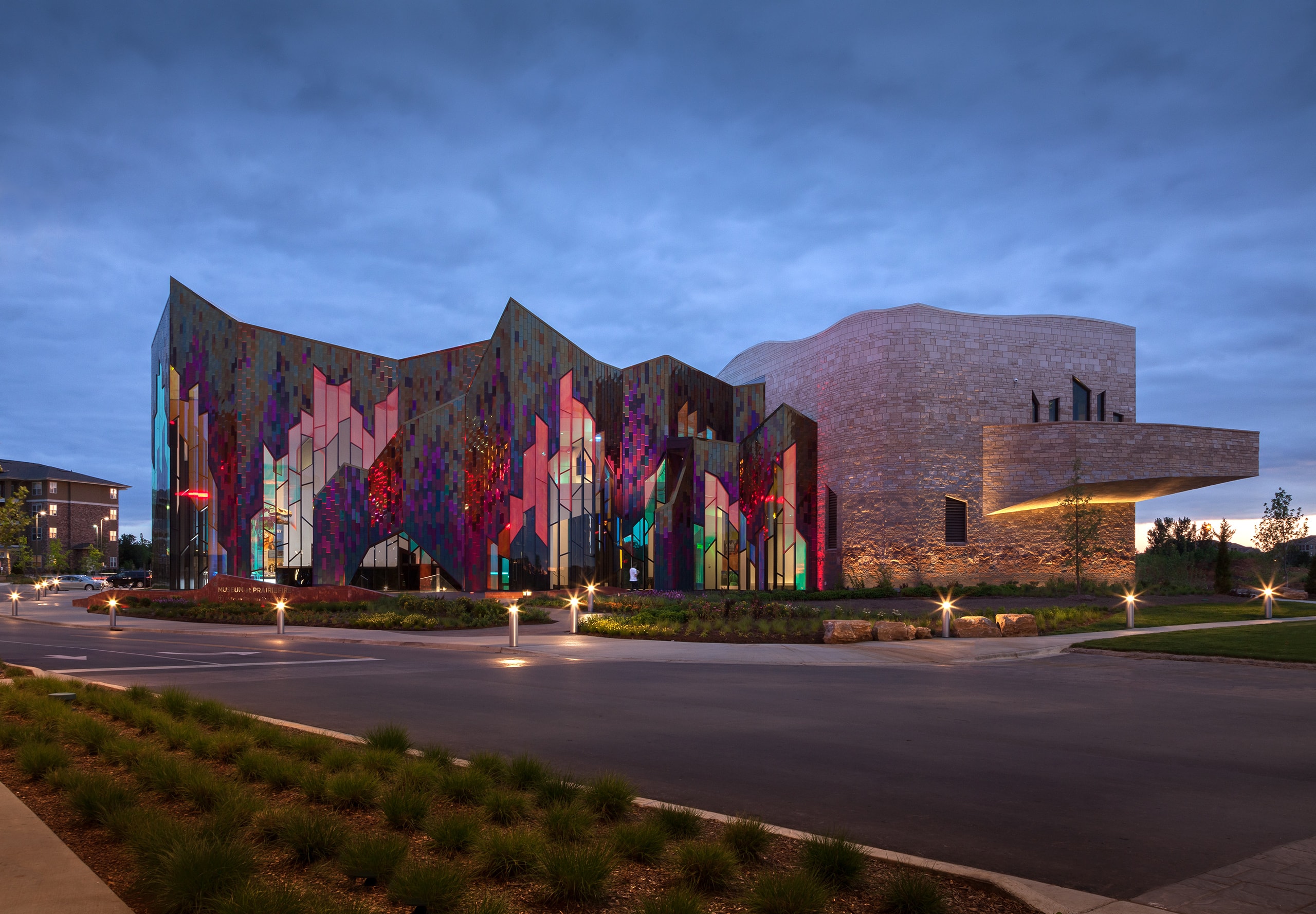 MuseumPFire_04_available-light_architecture MuseumPFire_04_available-light_architecture