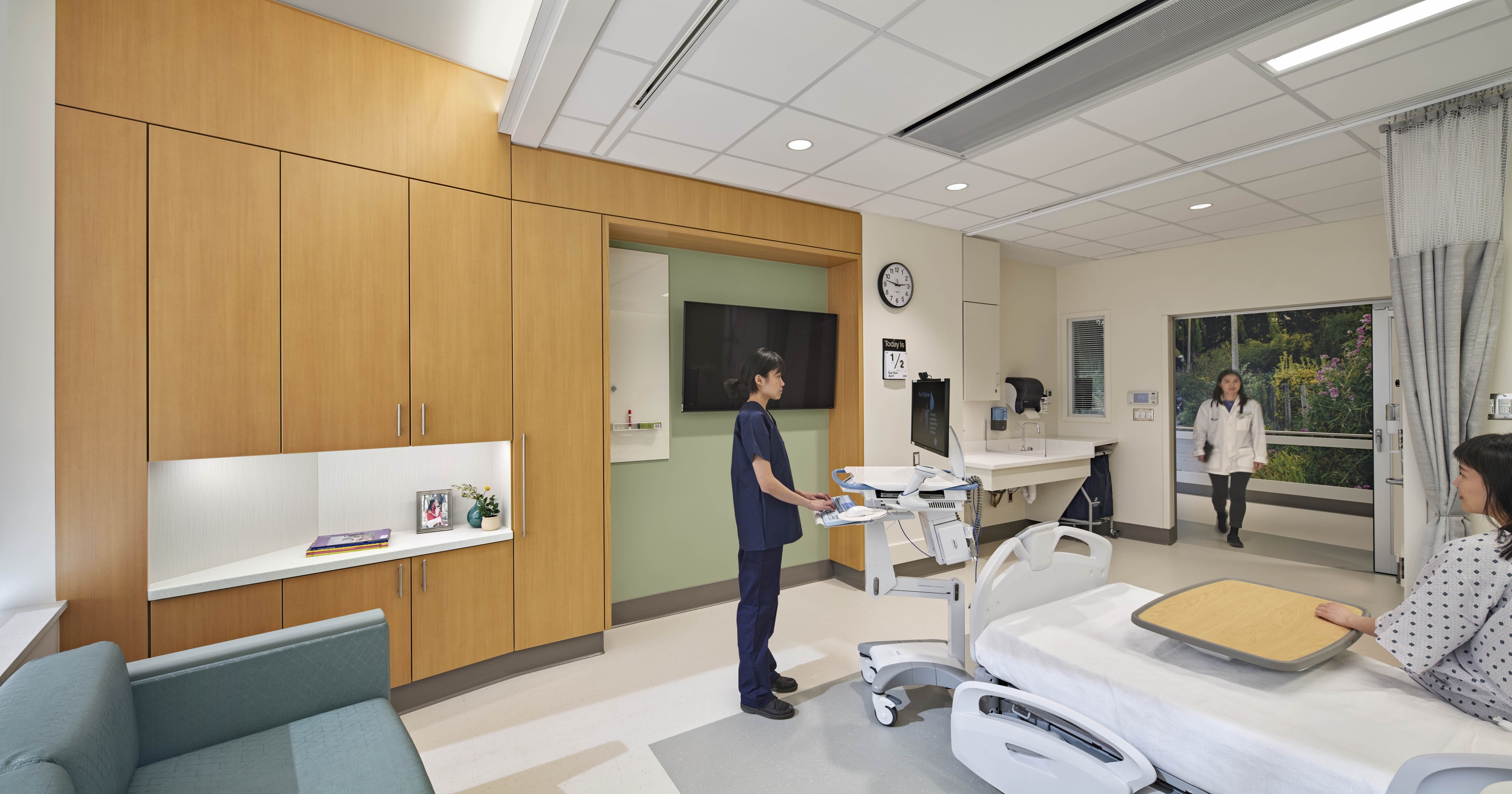 Available Light | Beth Israel Deaconess Medical Center | Klarman Building 02 Available Light | Beth Israel Deaconess Medical Center | Klarman Building 02