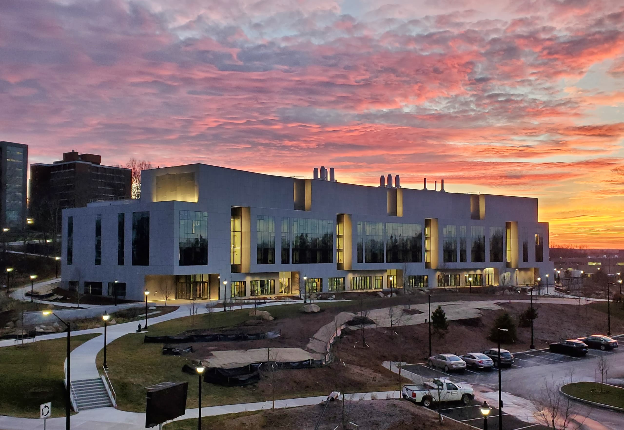 uconn-sci1_01_available-light_architecture uconn-sci1_01_available-light_architecture